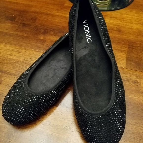 Vionic Shoes | Poshmark